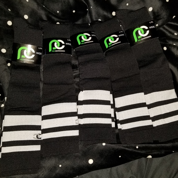 Pro Compression Socks L/XL *Wide Calf* - Picture 1 of 2